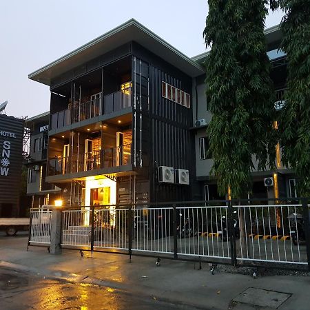 Hotel Snow Анхелес Экстерьер фото